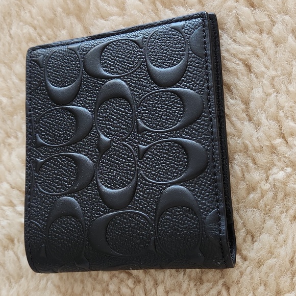 NWOT Coach Men's Black Leather Embossed Signature Bifold Wallet 🖤🎁 - Picture 2 of 14